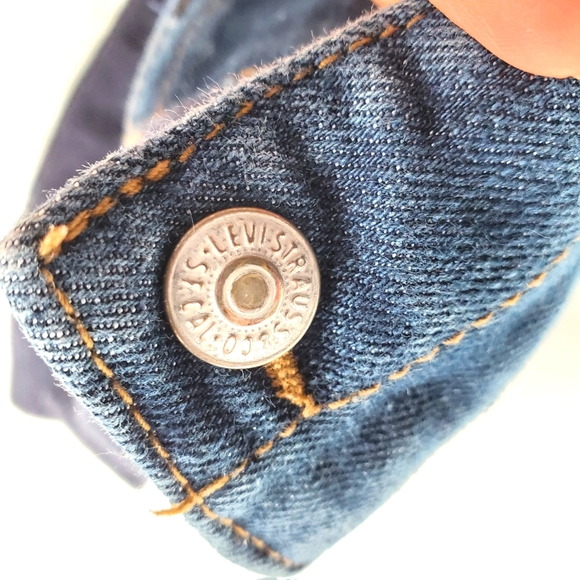 30) LEVI'S Jean Jacket Sz. 2T - Picture 4 of 4